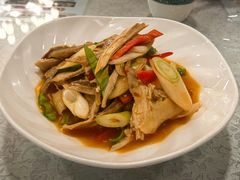 -汗腾格里·风味餐厅(新疆驻京办店)