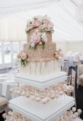 -花轿喜屋婚礼策划