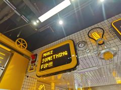 -泡泡玛特POPMART(上海环球港店)