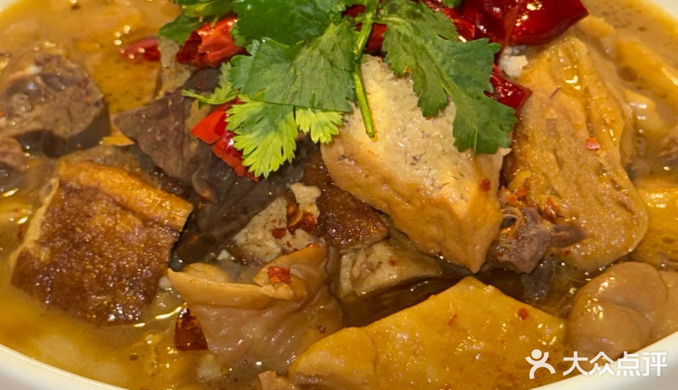 重口味爱好者的天堂[吐舌]对面是WC‼️