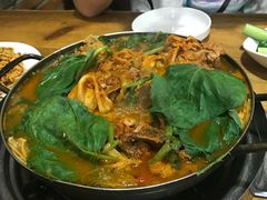 -喇喇排骨火锅·传统韩式脊骨汤(望京西园总店)