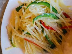 青椒土豆丝-小厨子私房菜·云南美食店