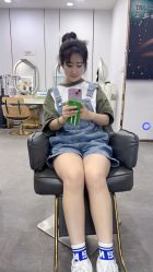-艺格造型染发烫发