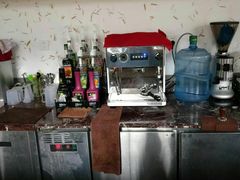 -楠柏弯休闲山庄(梨花溪店)