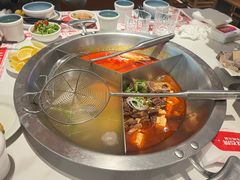 -左庭右院鲜牛肉火锅(环球港店)