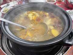 -花苑美食横琴生蚝火锅(拱北粤华路店)