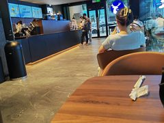 -瑞幸咖啡(金中环国际商务大厦店)