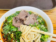 -清真·马安军辣子牛肉面