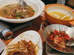 -黄泥岗·地道湖北菜(奥特莱斯店)