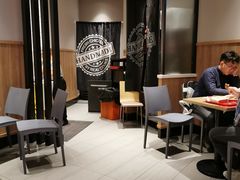 大堂-肯德基(东直门来福士店)