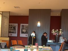 -鸽子侯·家宴·平价海鲜(绿地店)