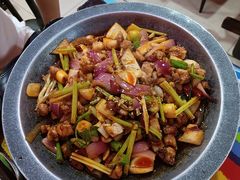 干锅兔-大湾金牌万州烤鱼(沙河店)