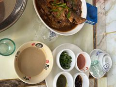 -一口猪海鲜浑锅·东北家常菜