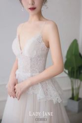 -Lady  Jane高端婚纱礼服馆