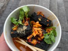 -黑色经典臭豆腐·湖南特产(太平街口店)