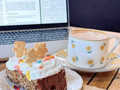 -新沙洞咖啡(泉乐坊店)