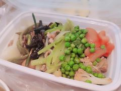 -中百仓储超市有限公司(越秀星汇维港店)