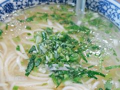 -东大桥小国抻面烧烤(长通路店)