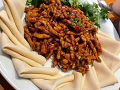 京酱肉丝-壹零捌道·北京烤鸭(车公庄店)