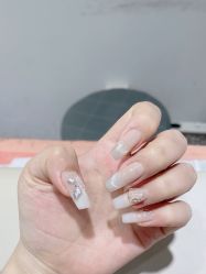 -晨·艺美甲美睫