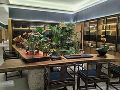 -红鼎豆捞·非遗鲍皇汤火锅(宝丰路店)