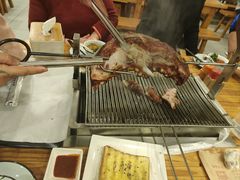 -欢乐牧人蒙古炭烤羊腿(四平路店)
