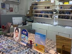 -天空之镜眼镜店蔡司依视路授权店(天通苑店)