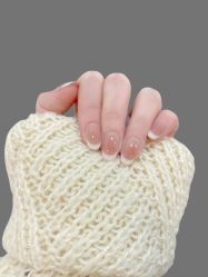 -UN·桃喜日系美睫美甲