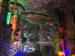 -泰安地下龙宫景区