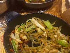 -怪噜范·老贵阳街头名小吃(鸿通城店)