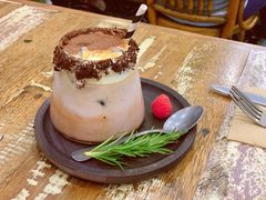 -FLOVIE FLORIST CAFE