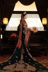 -雪中彩影婚纱摄影·微光艺术中心