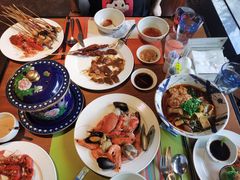 -岷山饭店-芝芝自助餐厅