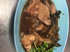 -Kha Mu Charoensang(Silom)