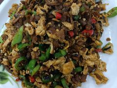 -湖南人家湘菜馆(镇江路店)