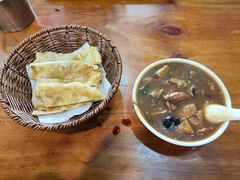 -穆彦华逍遥镇胡辣汤(岗坡路店)