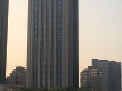-上海宝华万豪酒店
