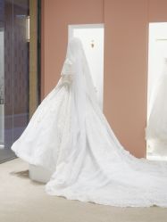 -派丽莫Pellimo原创设计婚纱品牌