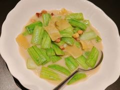 -龙宴海鲜城(经中路店)