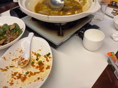 -洈水谣 · 地道荆州松滋菜(菱角湖公园店)
