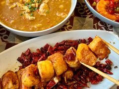 -老三样·旧食新味(绿地店)