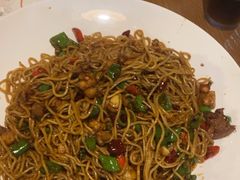 -六福烧烤酒馆(秦隆步行街店)