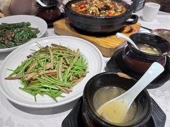 -鄱阳湖·江西小炒·瓦罐煨汤(五道口店)