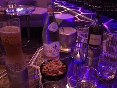 -OZONE 顶楼酒吧(香港丽思卡尔顿酒店)