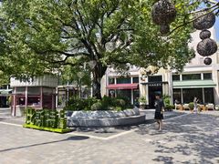 -比斯特上海购物村精品奥特莱斯