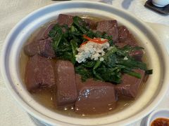 -景月阁空中食府(希尔顿酒店)