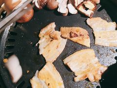 -三国惹火烤肉·中日韩烤肉集合店(百草路店)