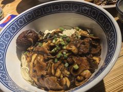 -沪西老弄堂面馆(定西路店)