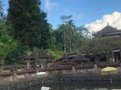 -乌鲁瓦图寺