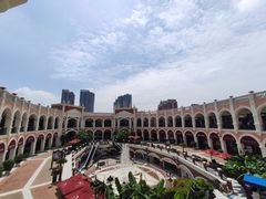 -佛罗伦萨小镇广佛名品奥特莱斯(疏港路店)